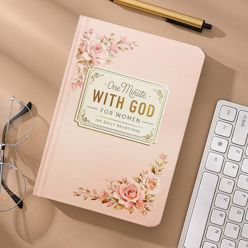 One Minute With God for Women: 365 Daily Devotions